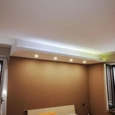 2 Camera Con Cucina Vicino Centro Citta Parma